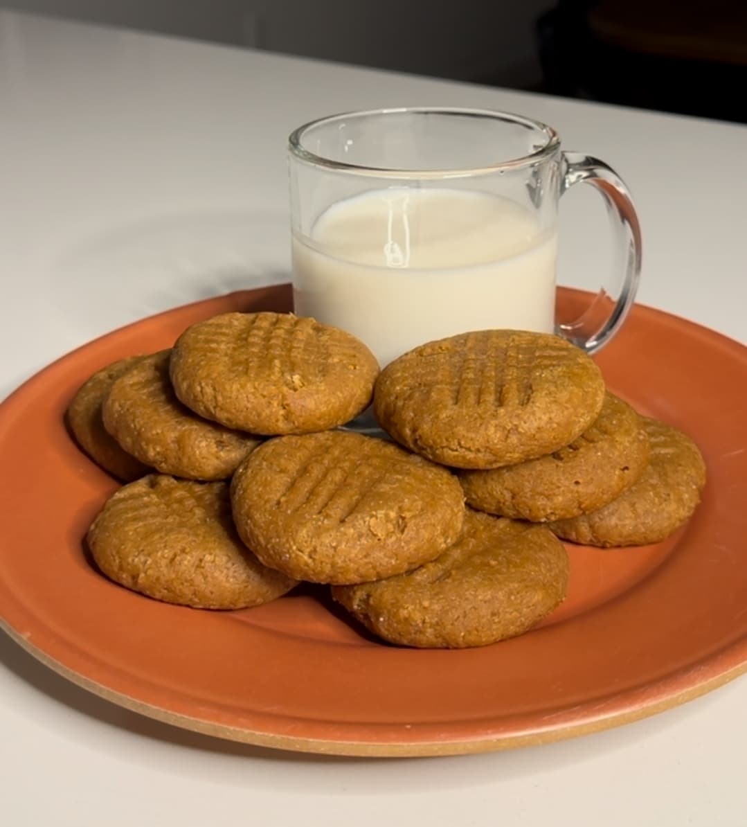 Peanut Butter Cookies (High Protein / Low Carb)