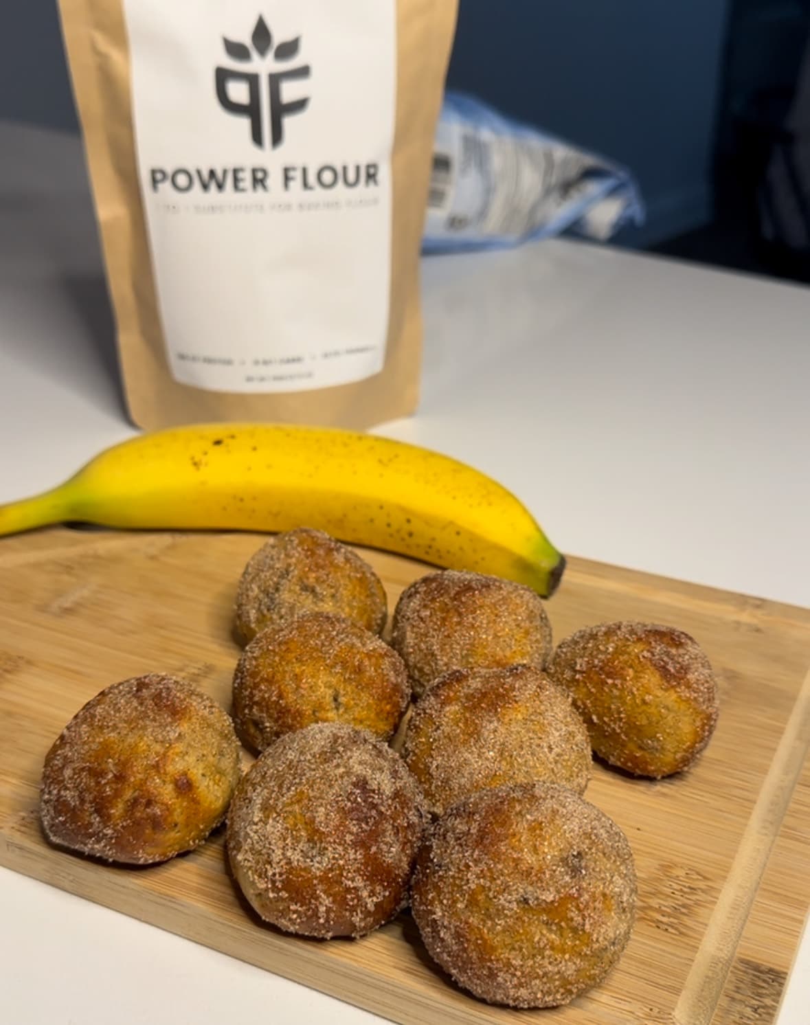 3-Ingredient Banana Donut Holes (High Protein / Low Carb)